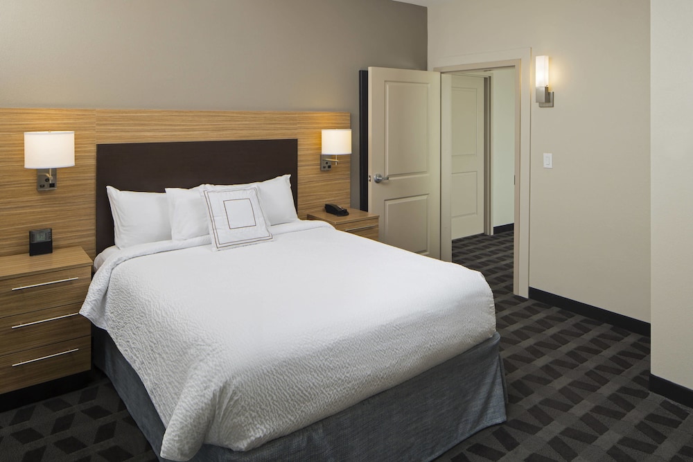 TownePlace Suites by Marriott Foley at OWA - photo 13