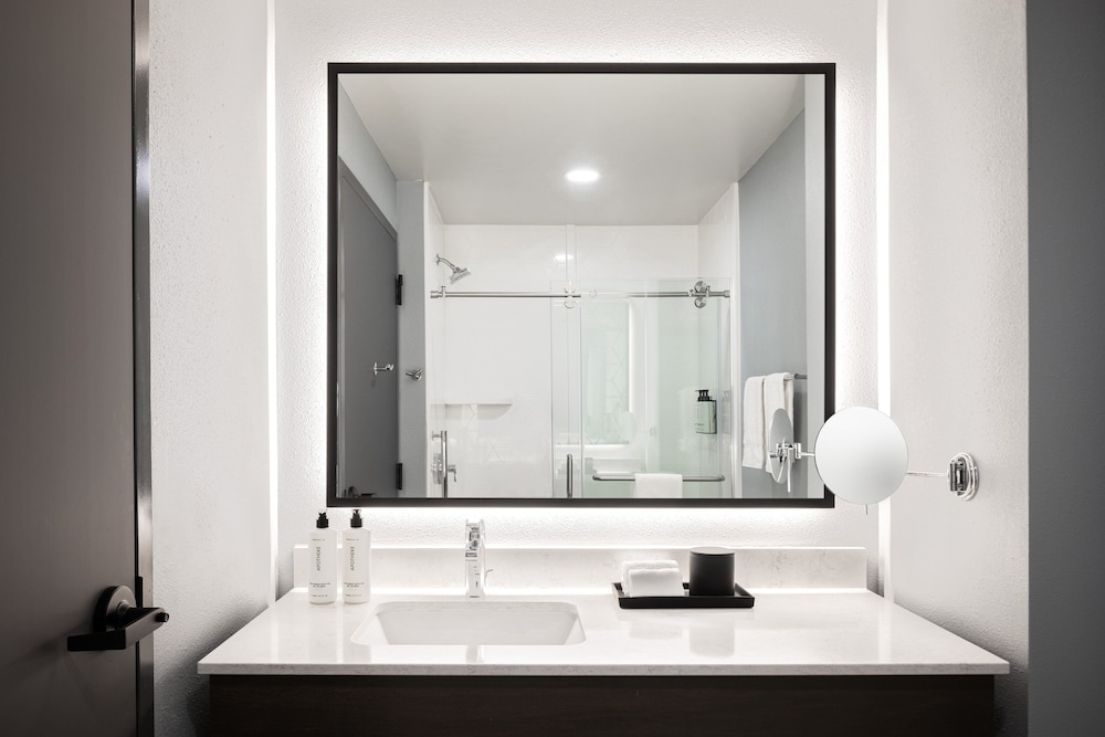 Crowne Plaza Kearney by IHG - photo 7