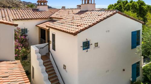 LV216 Upstairs 2 Bedroom Legacy Villas Lock Off — 4-Star Luxury Hotel in La Quinta, United States