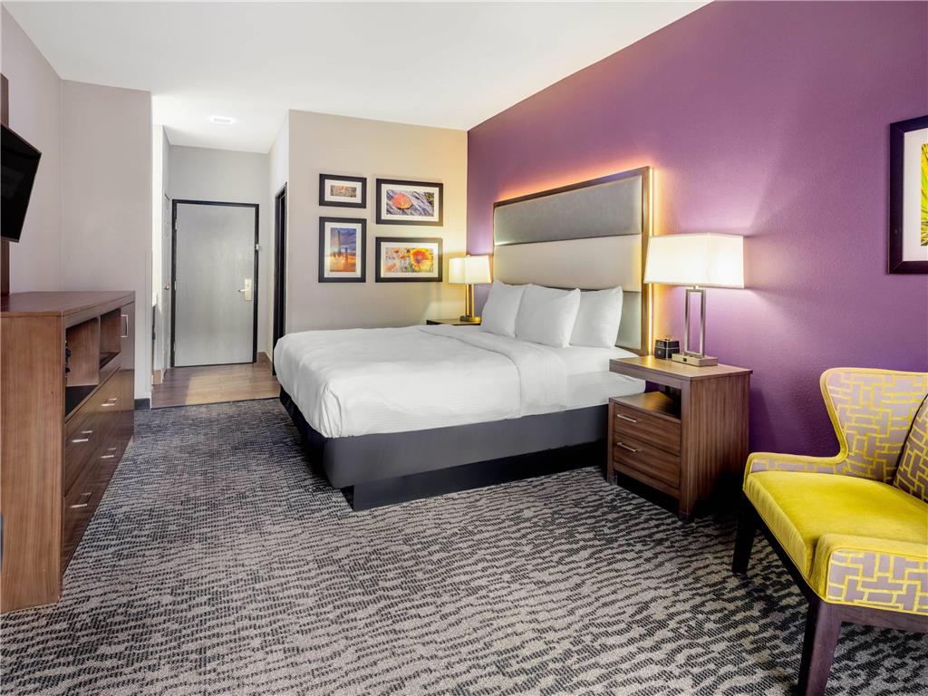 La Quinta Inn & Suites by Wyndham NW Tucson Marana - photo 36