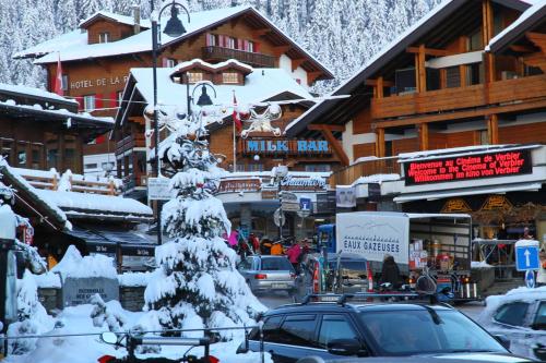 Ski in Chalet style appt Central Verbier 1 Min Walk to Lift — 4-Star Luxury Hotel in Verbier, Switzerland
