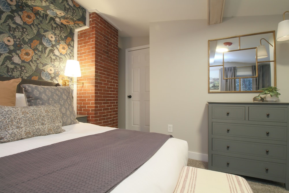 The Aurora Inn & Cottages - photo 25