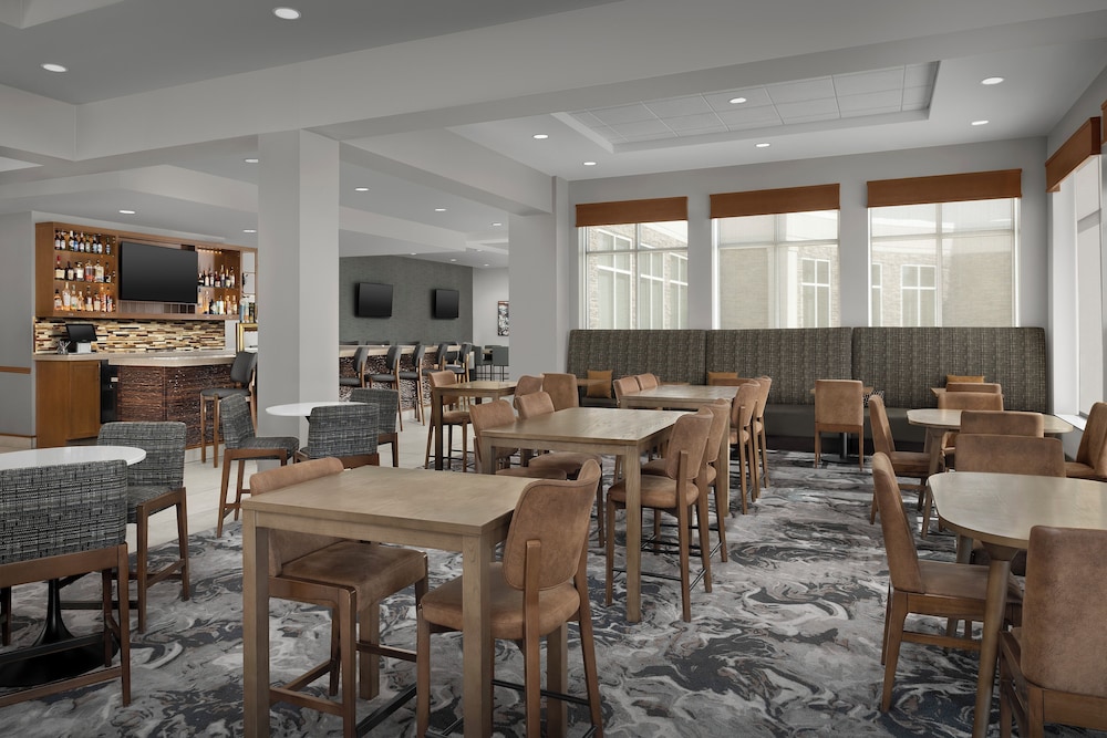 Hilton Garden Inn Cedar Falls - photo 42