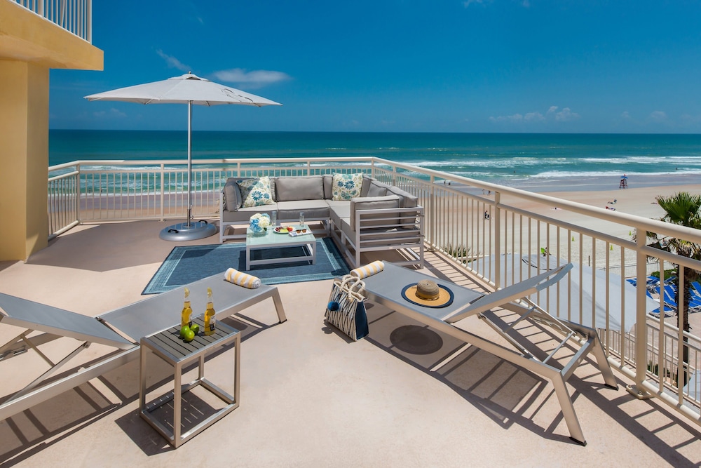 The Shores Resort & Spa - photo 6