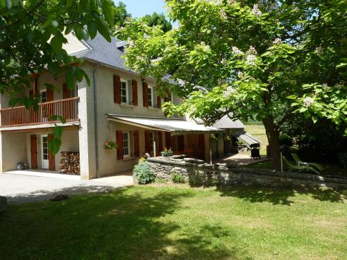 Le Carot : gîte de montagne indépendant et calme — hotel in Campan