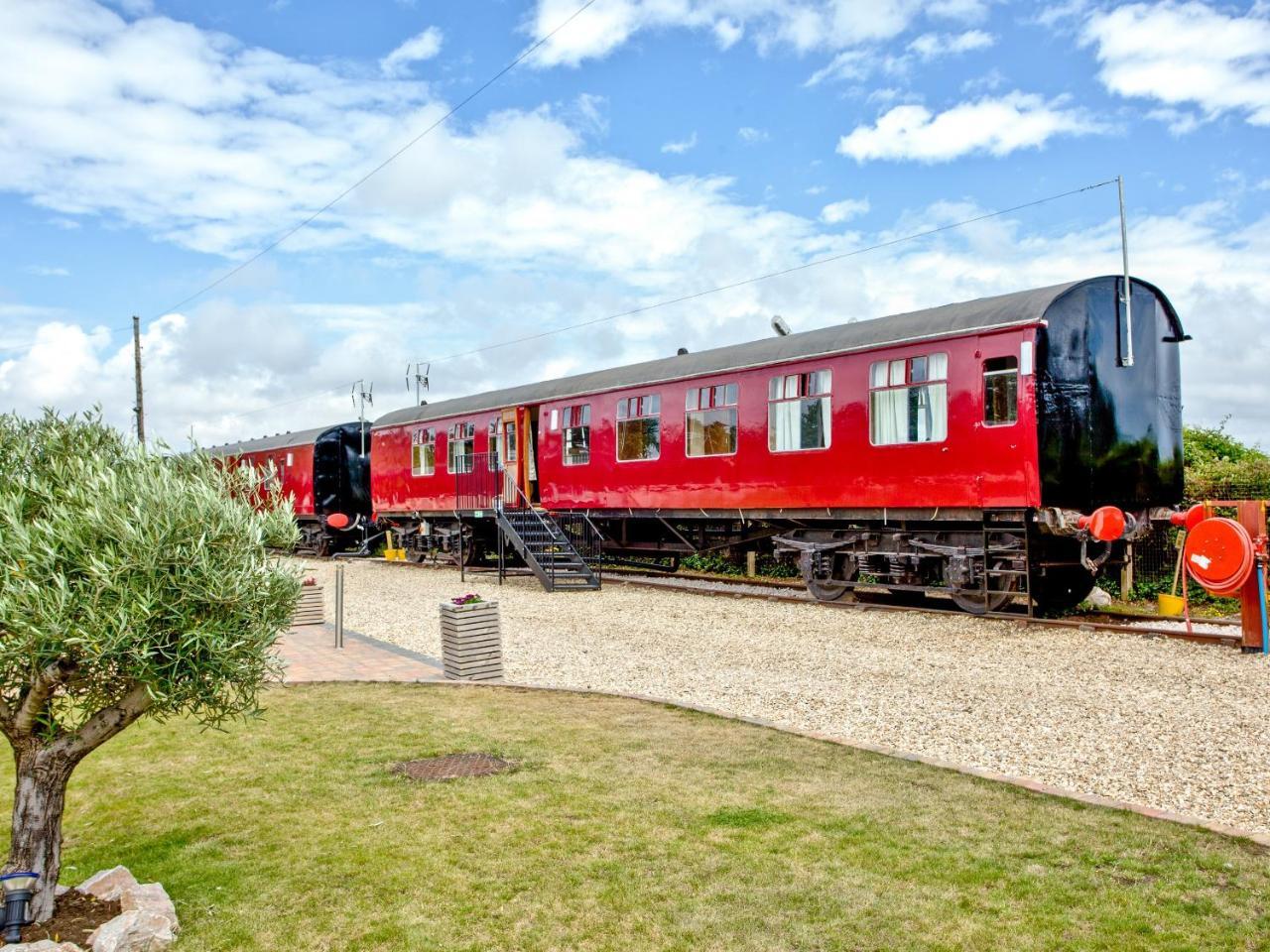 Brunel Boutique Railway Carriage 4 in Dawlish, United Kingdom