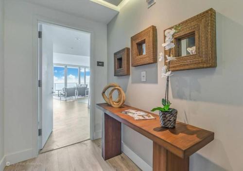 Beautiful Ocean Front 3 Bed 3 Bath @ Hyde Resort - photo 11