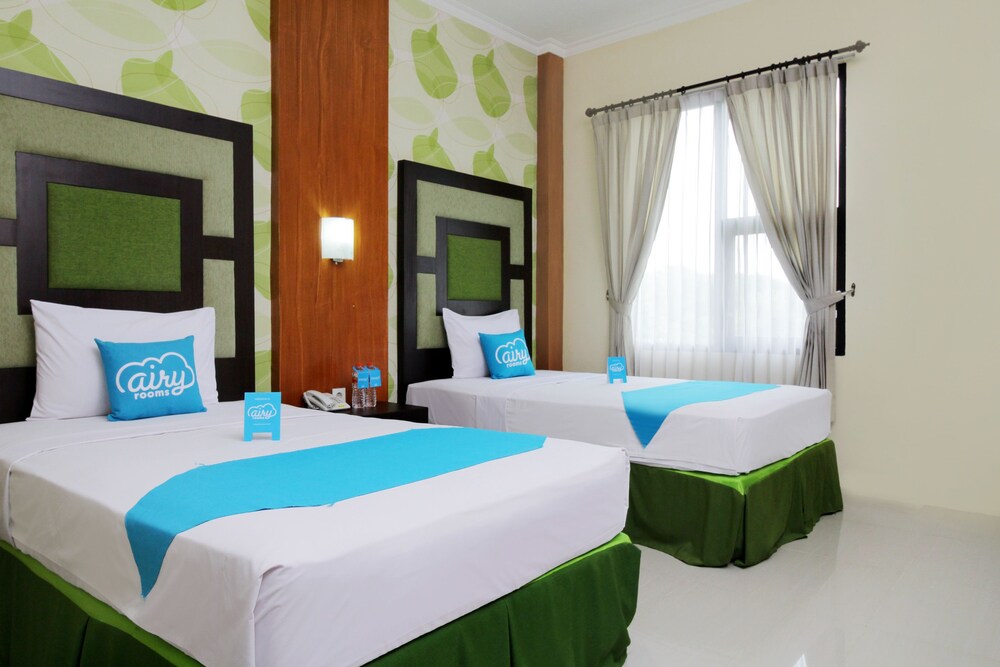 Airy Alun Alun Bojonegoro Trunojoyo 2 - carbon neutral hotel in Bojonegoro