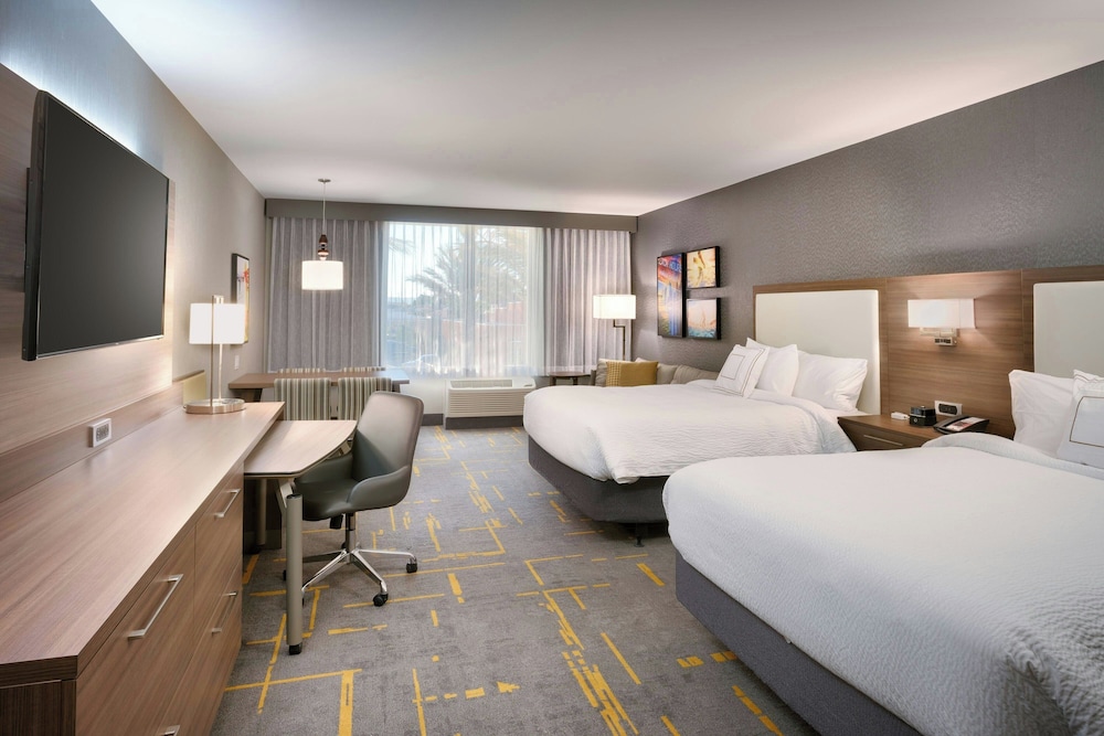 TownePlace Suites by Marriott Los Angeles LAX Hawthorne - photo 11