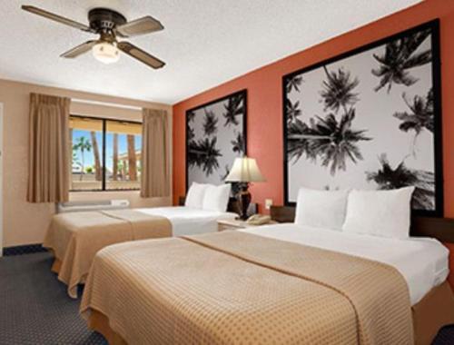 Super 8 By Wyndham El Centro - photo 8