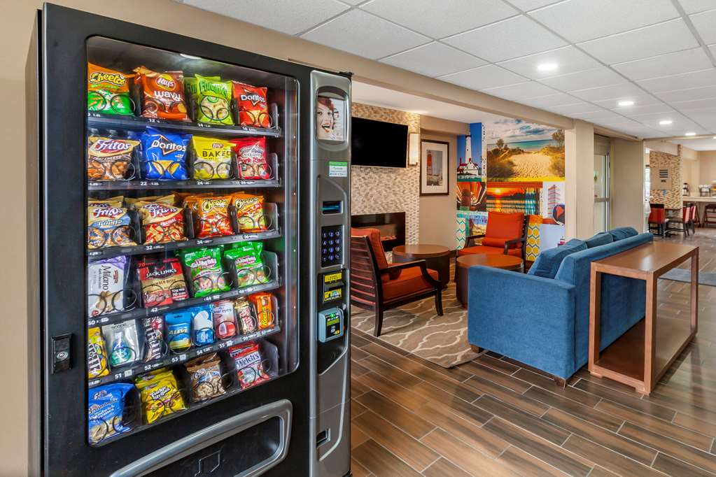 Clarion Pointe Racine Mount Pleasant - photo 33