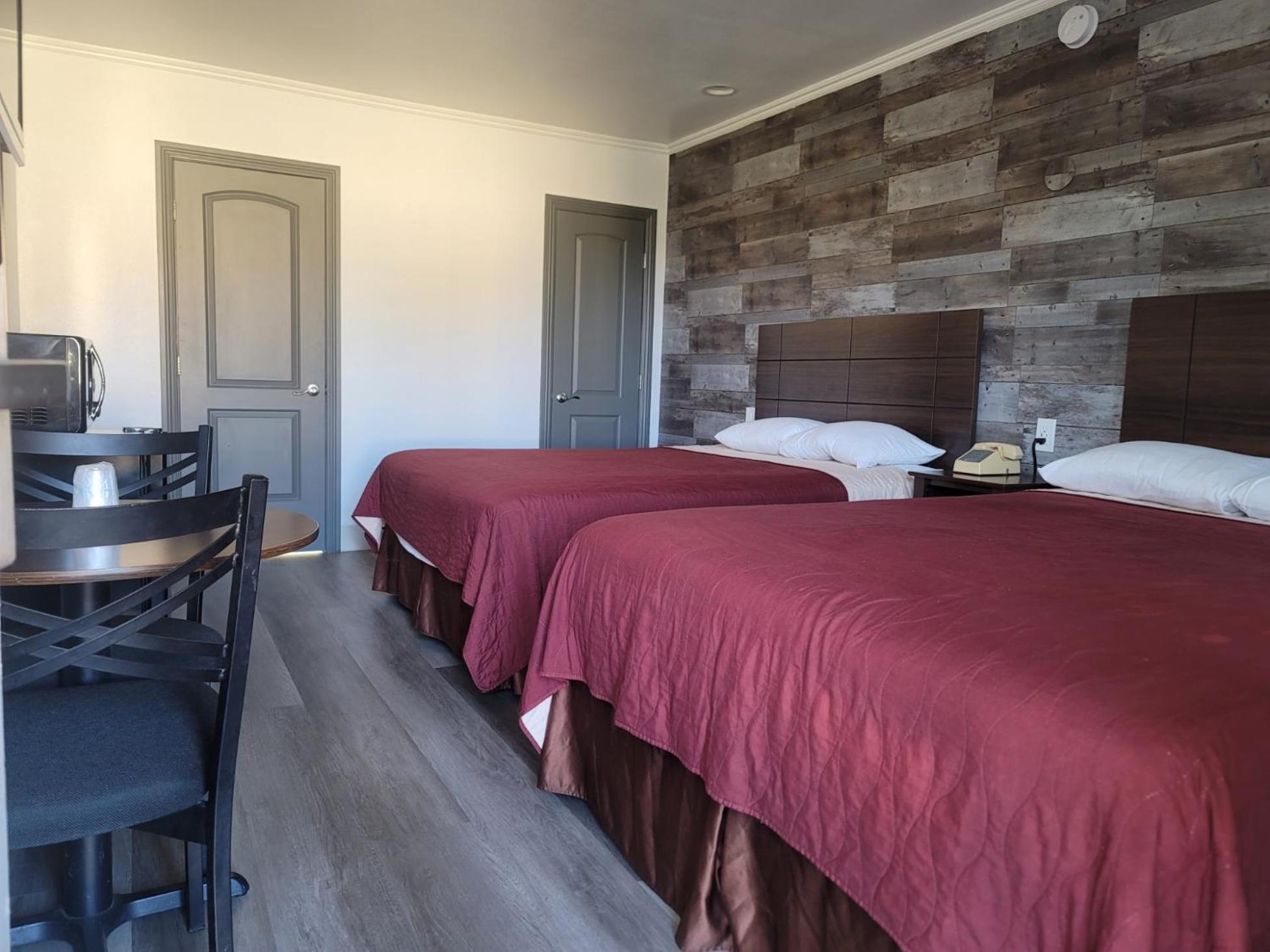 Whittier Travel Inn - photo 26