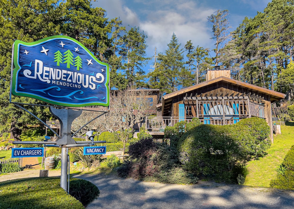 Rendezvous Mendocino in Santa Rosa, United States