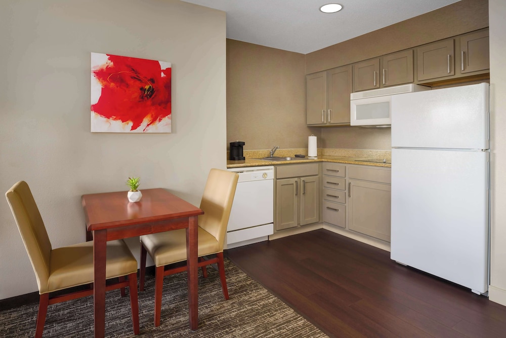 Homewood Suites by Hilton Providence Warwick - photo 9