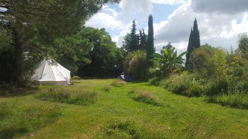 Emplacement pour tente - last minute hotel in Unknown City
