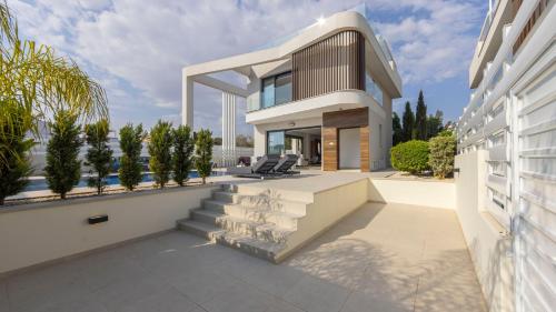 Nissi Residences Villa 4 — 4-Star Luxury Hotel in Ayia Napa, Cyprus