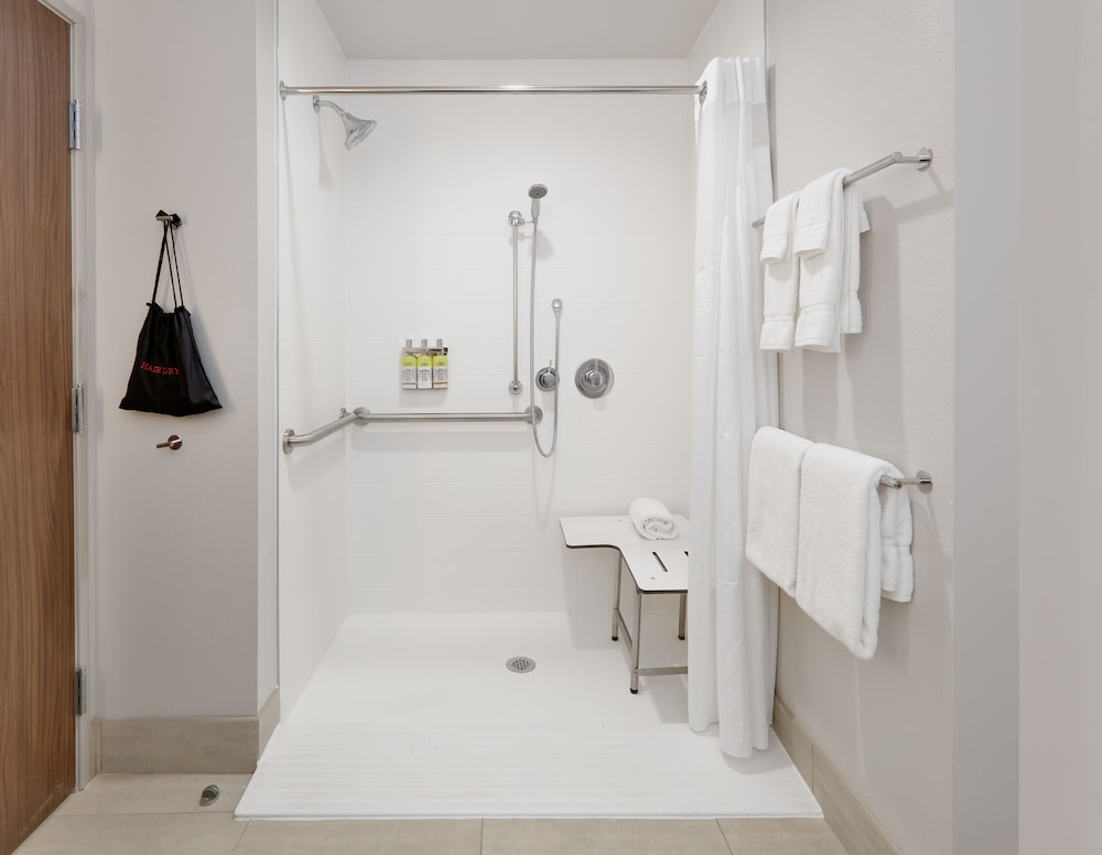 Holiday Inn Express & Suites Fort Worth North Northlake by IHG - photo 8