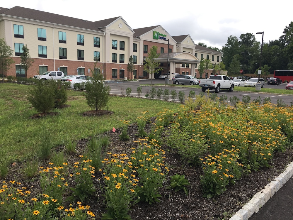 Holiday Inn Express Bordentown Trenton South by IHG - photo 36