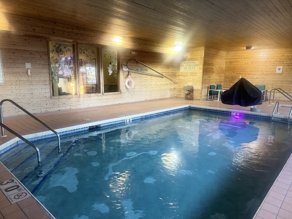 Super 8 by Wyndham Sparta - photo 37
