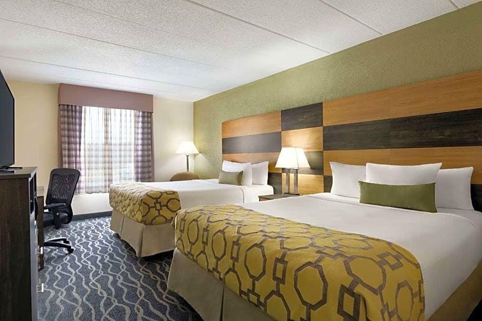 Baymont By Wyndham Florence Cincinnati - photo 6