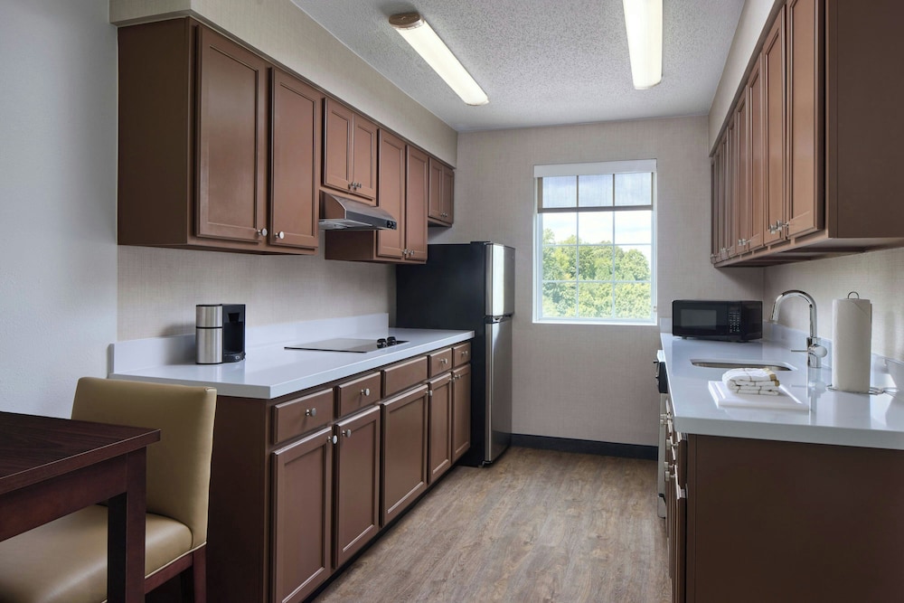 Residence Inn By Marriott Raleigh Crabtree - photo 15