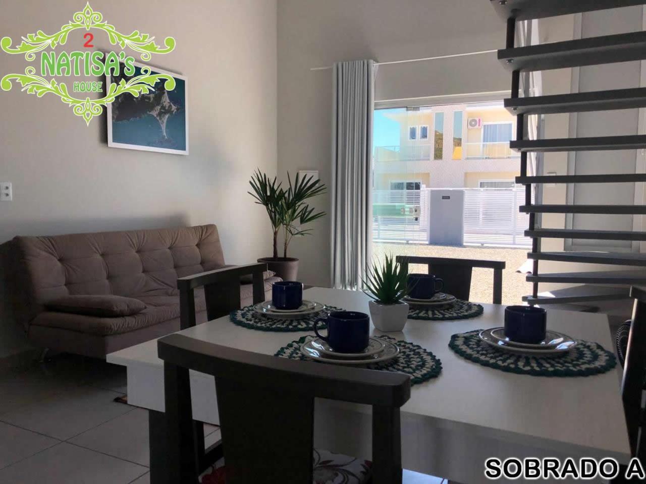 Sobrados Aconchegante Com Piscina Natisashouse