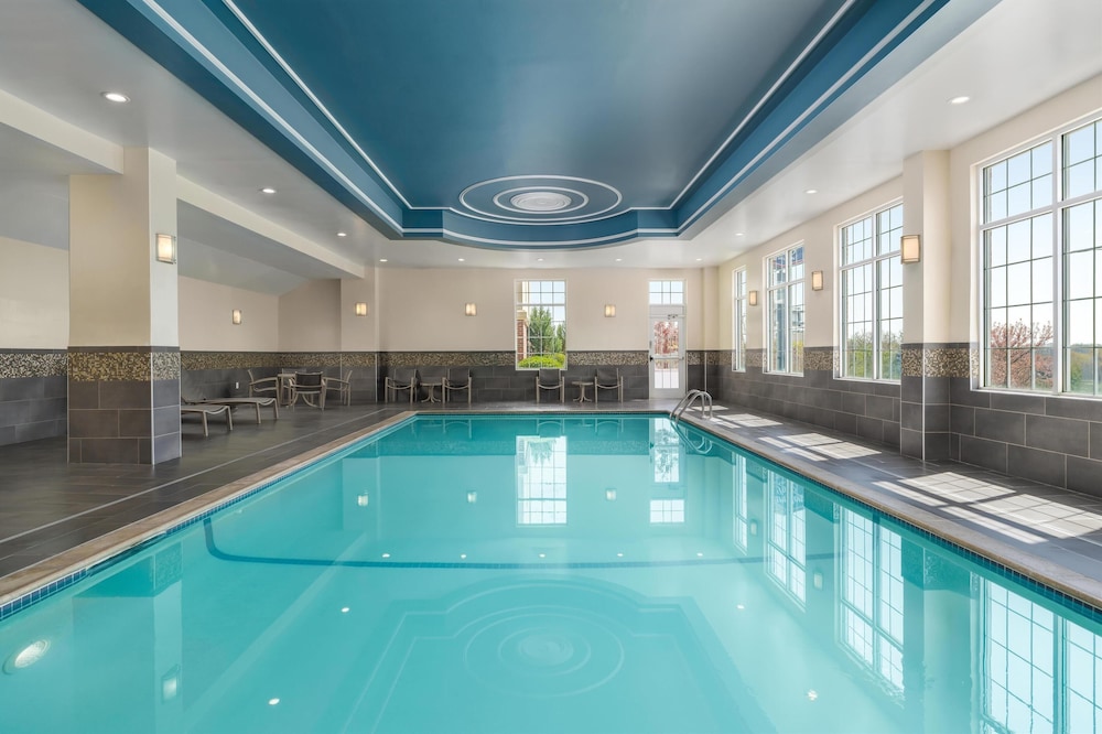 Hampton Inn Pawtucket - photo 24