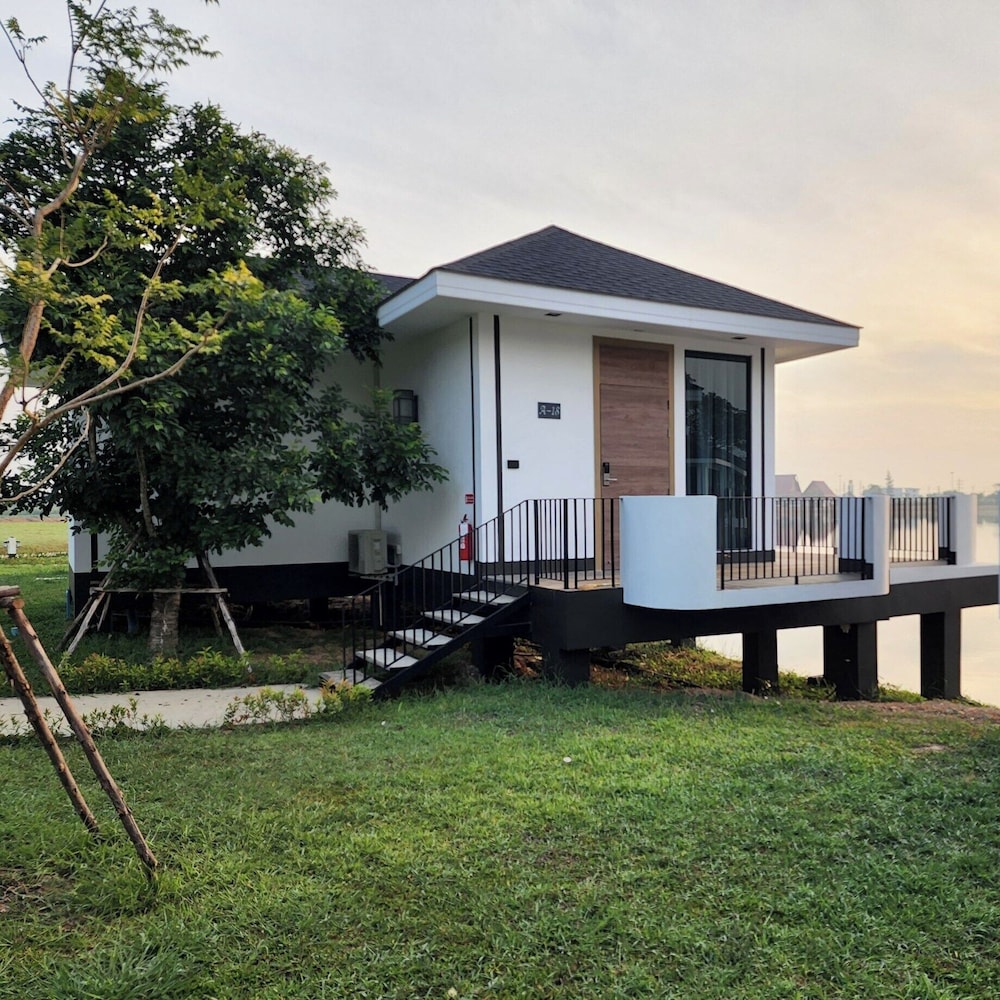 Pan Ville Resort - last minute hotel in Sam Khok