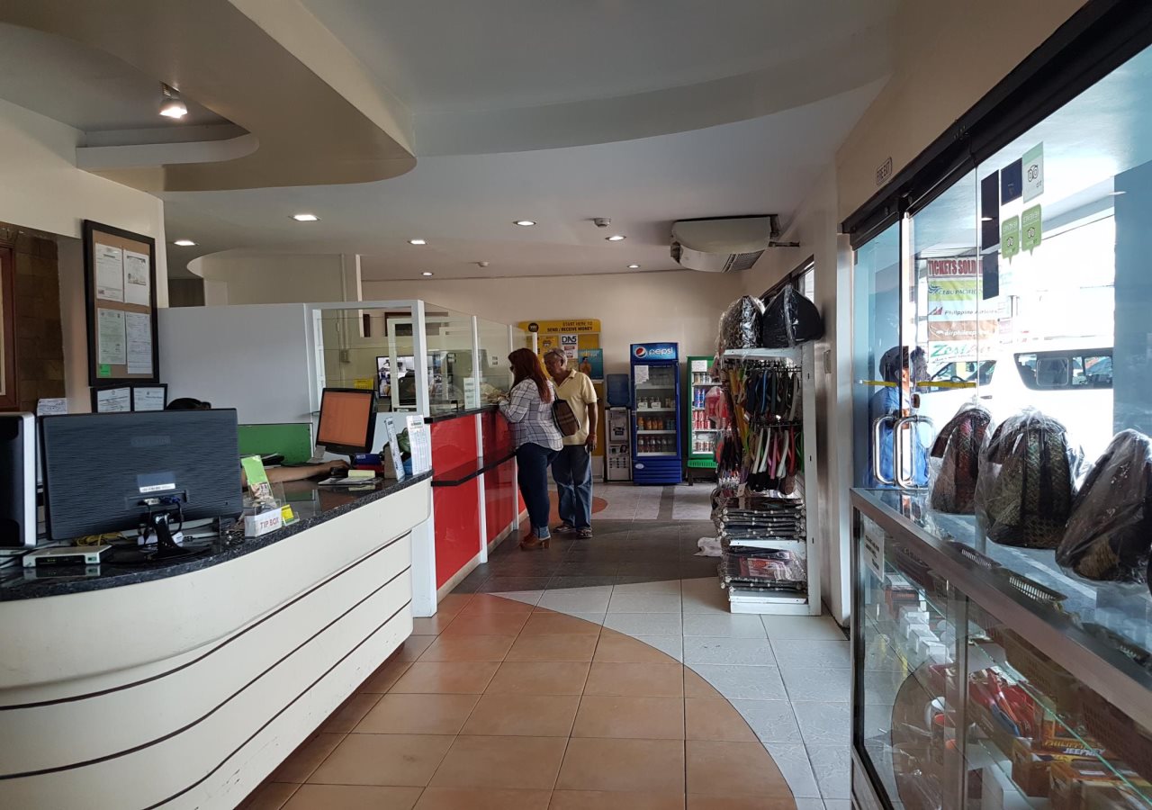 Rogers Place Hotel in Pasay, Philippines