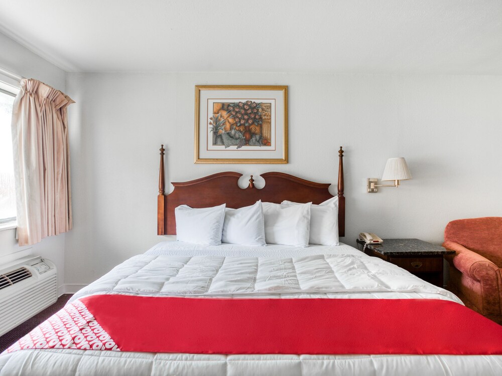 OYO Hotel San Antonio East - photo 10