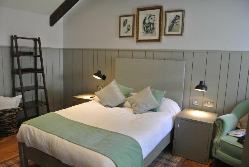 The Crown Pub Dining Rooms — Henlow