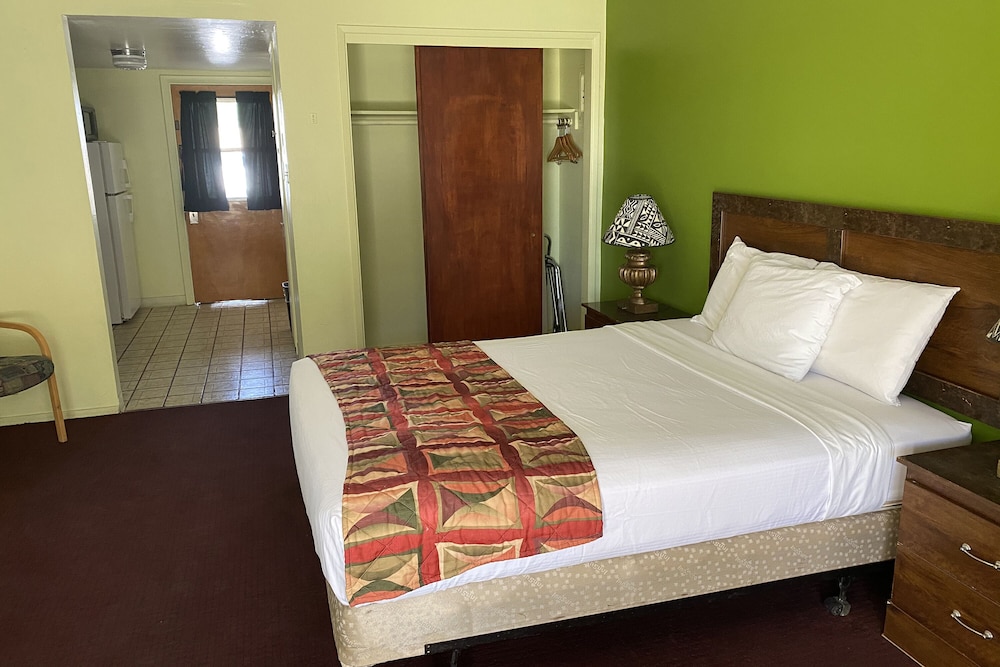OYO Hotel Yuma AZ Desert Grove - featured photo