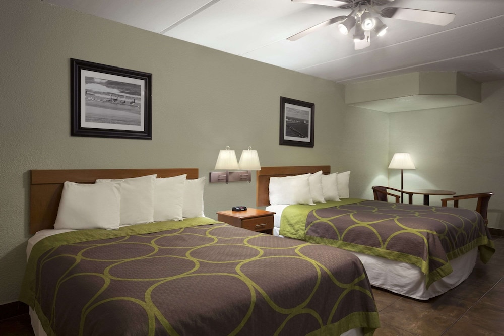 Super 8 by Wyndham South Padre Island - photo 12