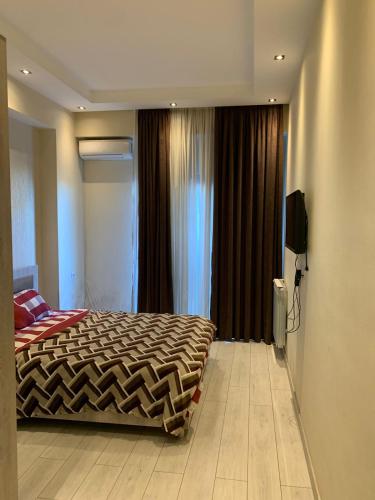 Apartment Three Bedroom In Saburtalo