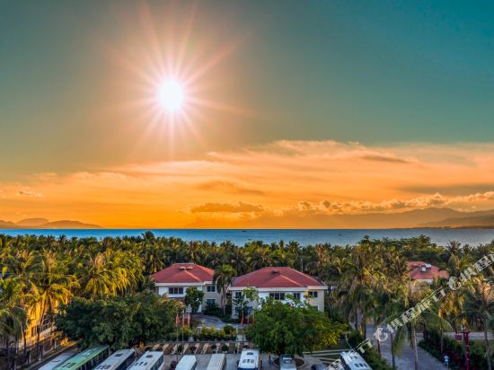 Yinyuan Seaside Theme Hotel — 4-Star Luxury Hotel in Sanya, People's Republic of China
