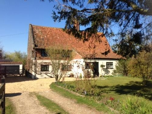The Vines B&B — 4-Star Luxury Hotel in Thetford, United Kingdom
