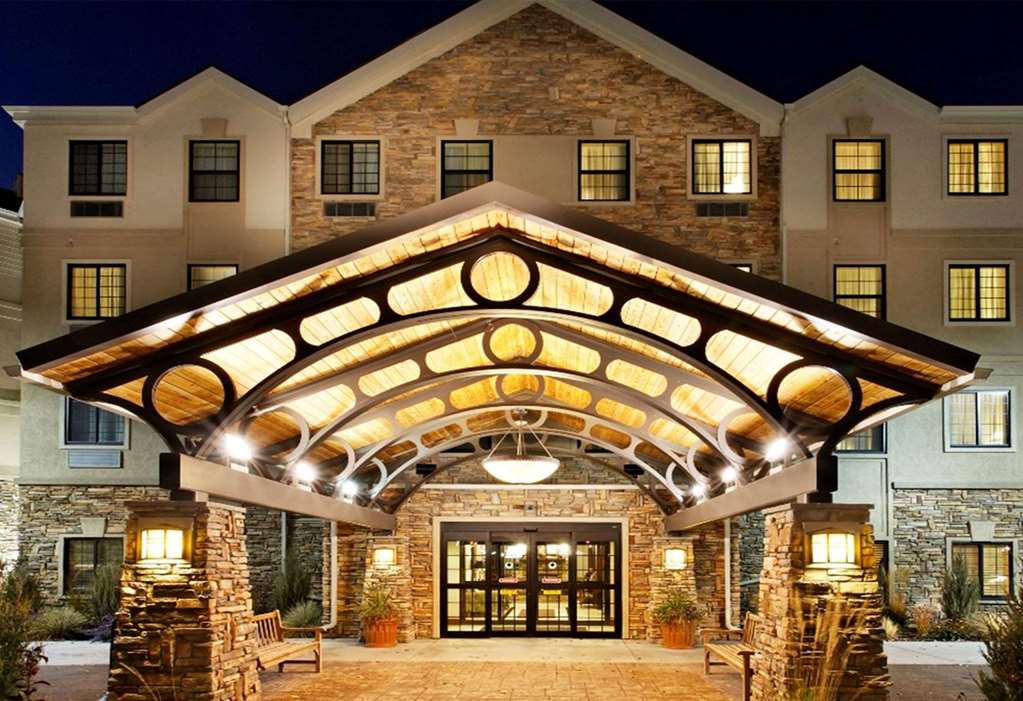 Sonesta ES Suites San Diego Sorrento Mesa - photo 3