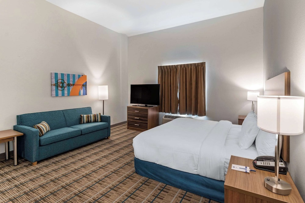 MainStay Suites Denver International Airport - photo 14