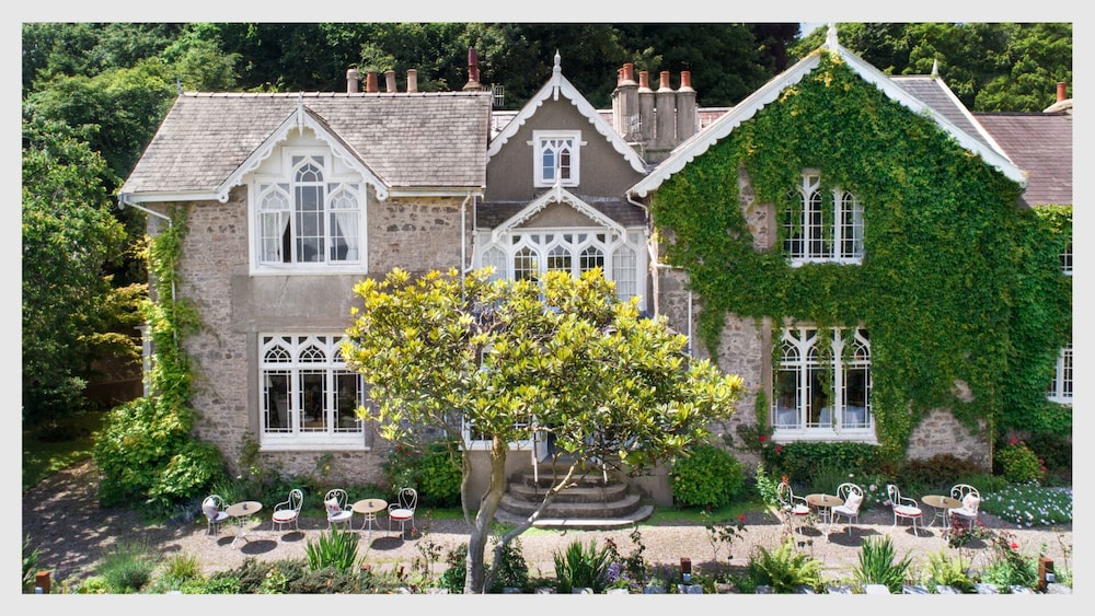 Penally Abbey Hotel — 4-Star Luxury Hotel in Tenby, United Kingdom