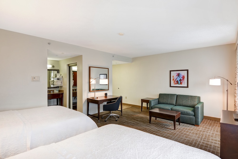 Hampton Inn & Suites Boynton Beach - photo 21