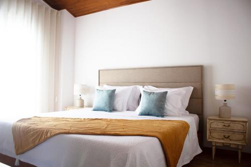 Helena's Family House — 4-Star Luxury Hotel in Favaios, Portugal