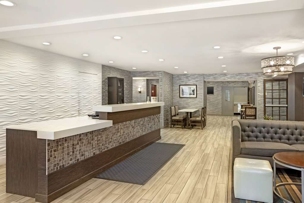 Best Western Plus Fairfield Hotel - photo 38