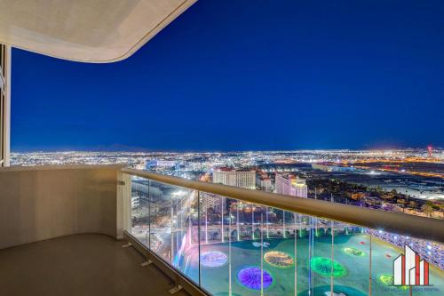 MGM Signature 28 820 1Br 2Ba F1 Pits View Balcony — 4-Star Luxury Hotel in Las Vegas, United States