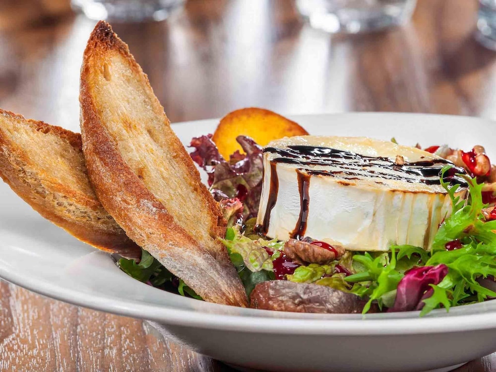 מזון ומשקאות