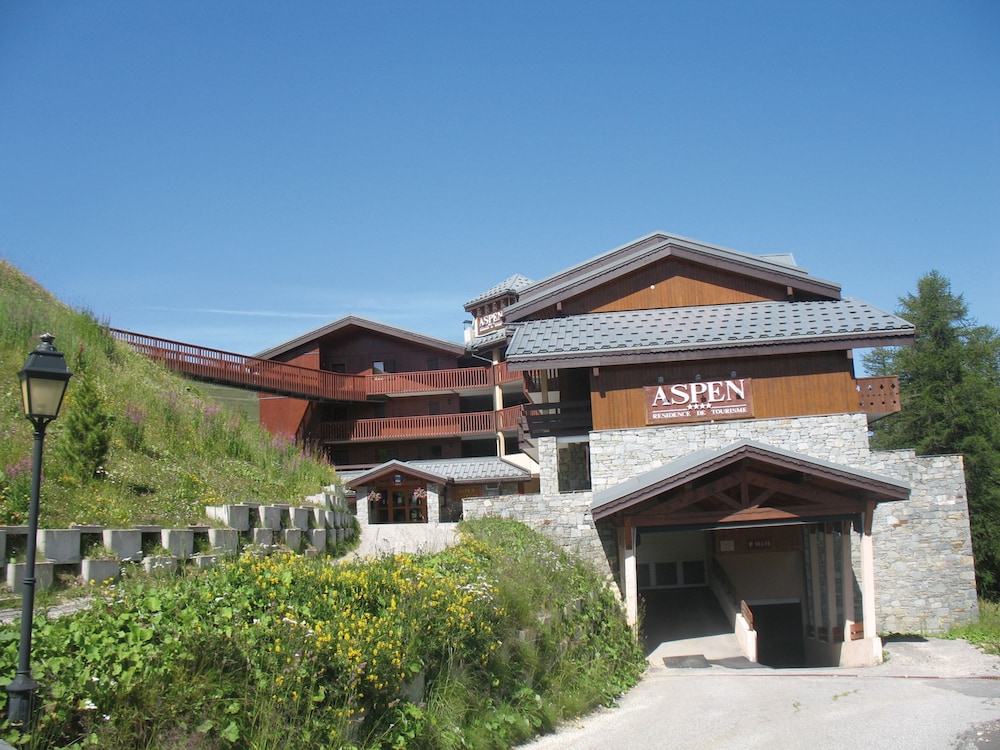 Résidence Lagrange Vacances Aspen — 4-Star Luxury Hotel in Belle-Plagne, France