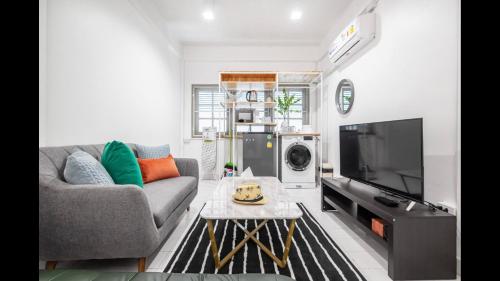 168 House 4A4B 350m BTS Krungton Buri near Icon Siam