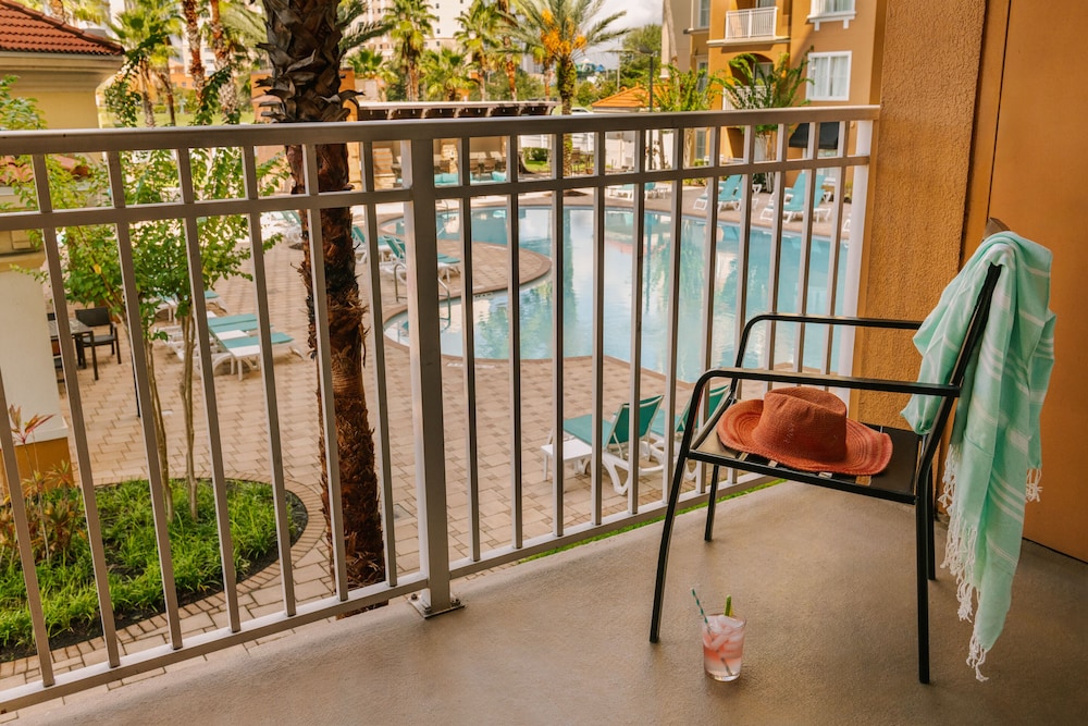 The Point Hotel & Suites by Sonder - photo 15