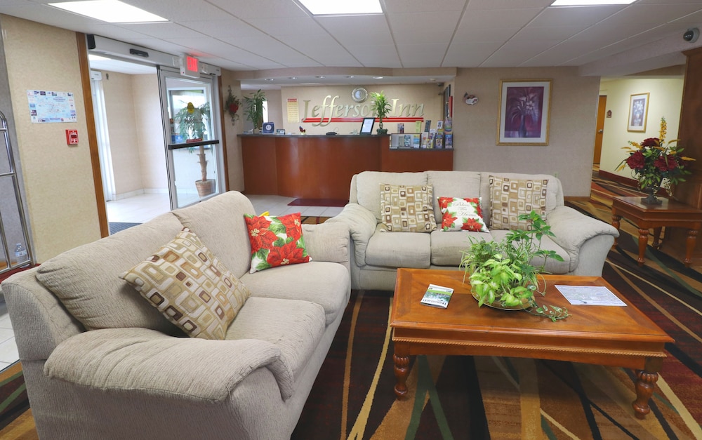 Jefferson Inn Dandridge - photo 3