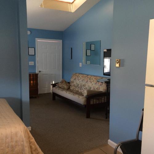 The New Oceanic Inn - photo 26