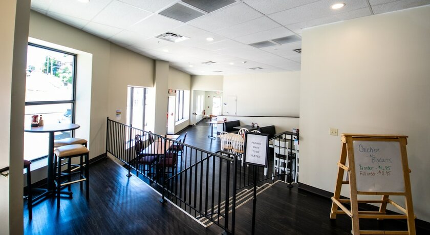 Rochester Hotel - photo 3